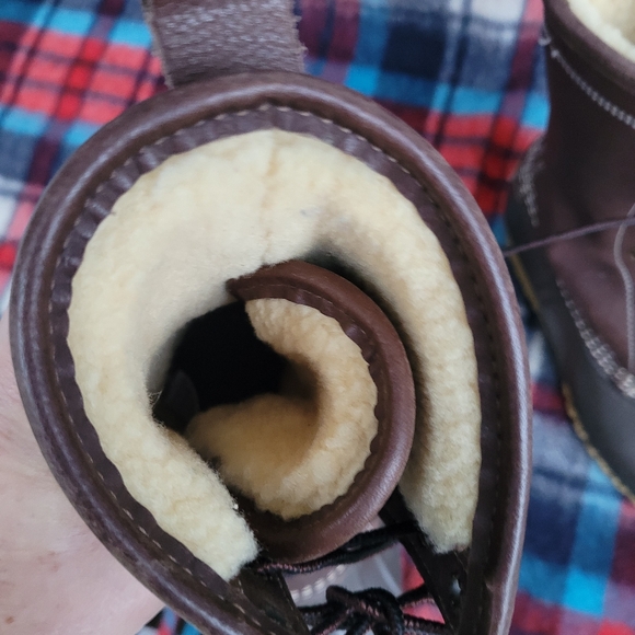 L.L.Bean Shearling Lined Duck Boots - Picture 8 of 16
